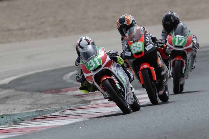 La afición navarra disfrutó con el Campeonato de  España de Velocidad